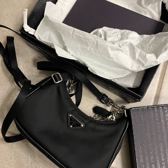 Authentic Mini Tessuto Re edition 2000 Shoulder bag - Picture 2 of 9